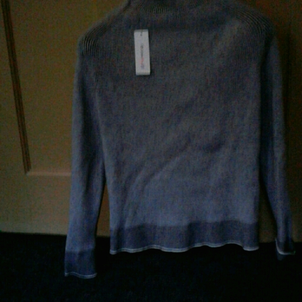 Turtle neck sweater